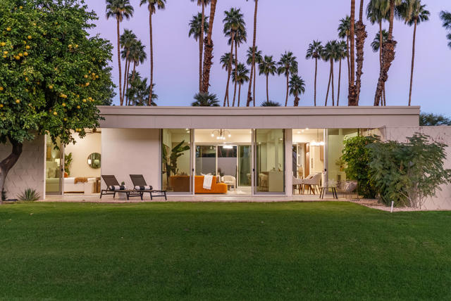 80 Lakeview Drive, Palm Springs CA: https://media.crmls.org/mediaz/21db7e1a-060e-442f-9b30-d29691be0933.jpg