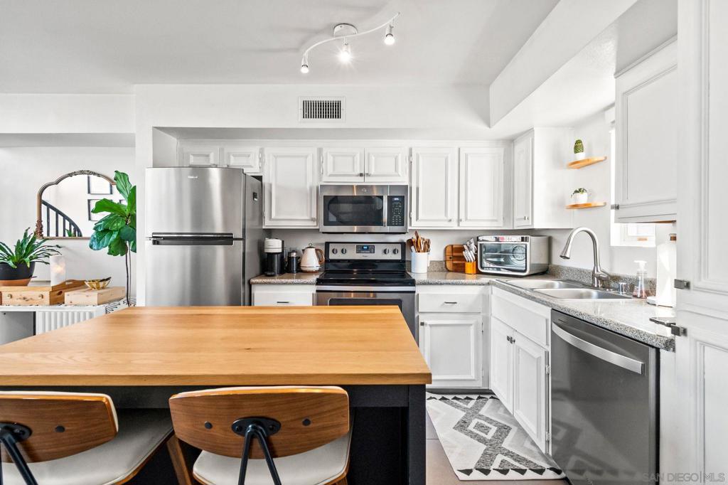 221 Island - photo 16