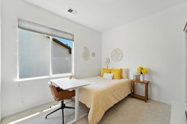 1480 Finch Lane, Gilroy CA: https://media.crmls.org/mediaz/21dba252-2391-45f6-8637-0a52d41db512.jpg