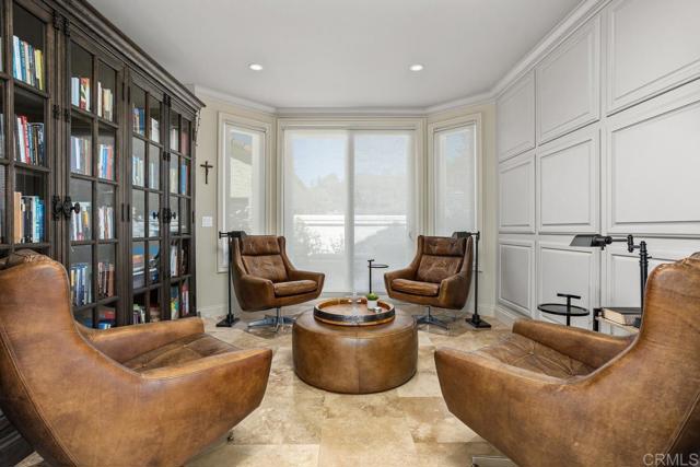 3433 Western Springs Rd, Encinitas CA: https://media.crmls.org/mediaz/21dc5e94-49ef-40d4-9149-cbfa96ee9ed4.jpg