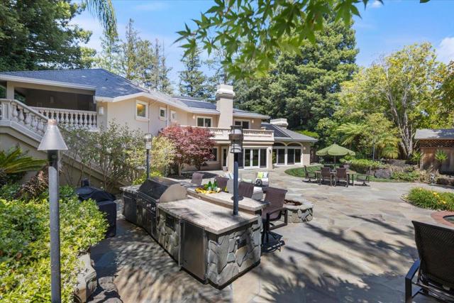 801 Eucalyptus Avenue, Hillsborough CA: https://media.crmls.org/mediaz/21dd8fa3-9c21-4b26-8bfe-9b04f813baa7.jpg