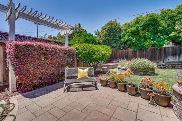 1693 Don Avenue, San Jose CA: https://media.crmls.org/mediaz/21ddb355-20b8-4c3c-850c-d210d65ef02f.jpg