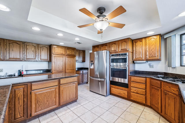204 Fairway Drive, Needles CA: https://media.crmls.org/mediaz/21df4b96-c007-4fe8-bd66-0b050617b9a8.jpg