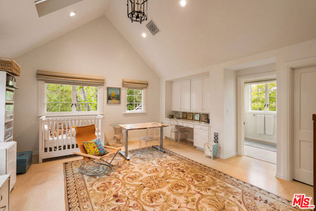 Drew Fenton | 253 Ashdale Place Los Angeles CA | MLS: 7382950