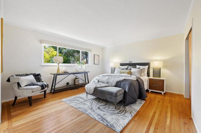 224 Lyndhurst Avenue, Belmont CA: https://media.crmls.org/mediaz/21e055b8-55f6-458f-9a21-b69baa7cd2a9.jpg