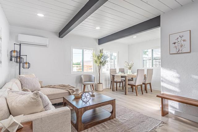 2813 15 46Th St, San Diego CA: https://media.crmls.org/mediaz/21e1eb65-79ae-44cb-9075-91104fb8f2d4.jpg