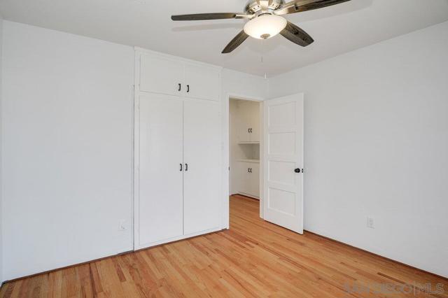 5064 Marlborough Dr, San Diego CA: https://media.crmls.org/mediaz/21e37e39-d164-4d80-9140-8333287312dd.jpg