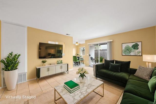 3442 Thunder Drive, Oceanside CA: https://media.crmls.org/mediaz/21e4035e-22b4-4a63-8f6c-b4dfd5e5d643.jpg