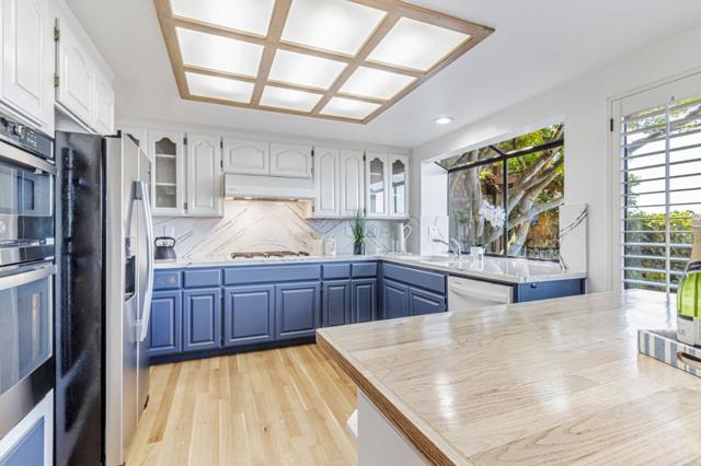 2959 Sea View Parkway, Alameda CA: https://media.crmls.org/mediaz/21e495de-9e9a-4018-8739-cae414334443.jpg