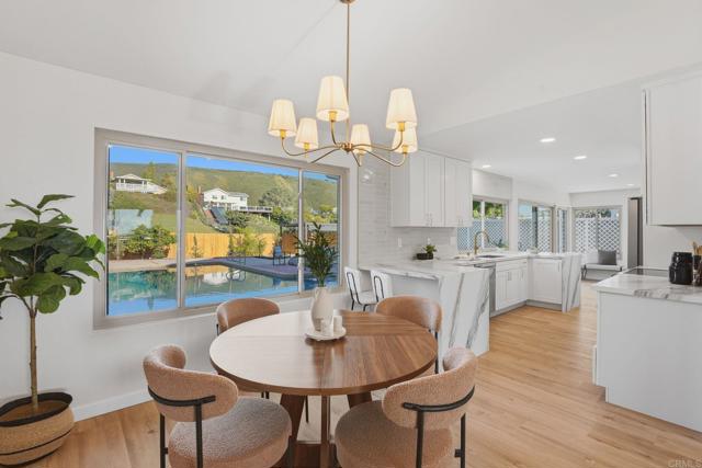 Detail Gallery Image 7 of 42 For 13879 Paseo Cardiel, San Diego,  CA 92129 - 4 Beds | 2/1 Baths