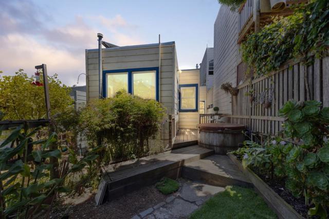 3280 Folsom Street, San Francisco CA: https://media.crmls.org/mediaz/21e8cf33-7978-49c5-b702-7979ef82f29b.jpg