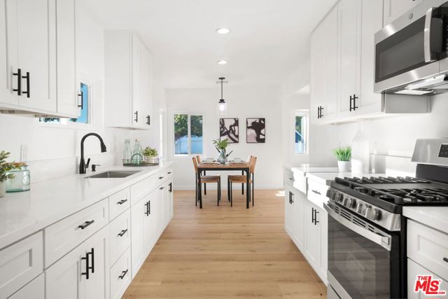 14384 Astoria Street photo 9
