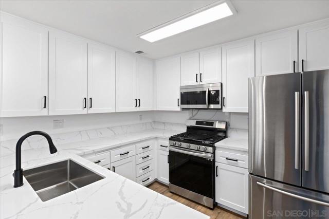 Image 17 of 29 For 8446 Summerdale Rd  A
