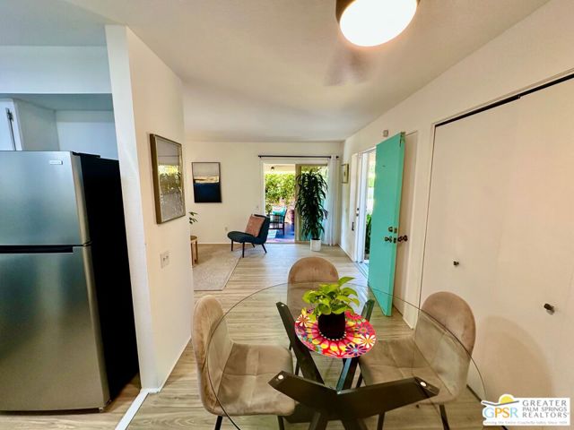 1533 N Sunflower Court, Palm Springs CA: https://media.crmls.org/mediaz/21ead1de-3e8b-4eae-8bdb-d4b59fea9bdb.jpg