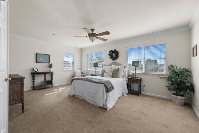 6235 Robertson Ave, Newark CA: https://media.crmls.org/mediaz/21eb339b-2d67-4574-9a88-657dded2568b.jpg