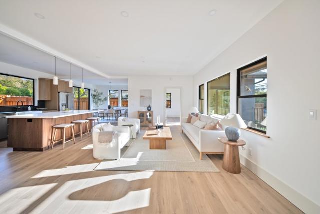 3240 N Main Street, Soquel CA: https://media.crmls.org/mediaz/21eb43c6-b022-49d4-bf7a-46f64451be7f.jpg