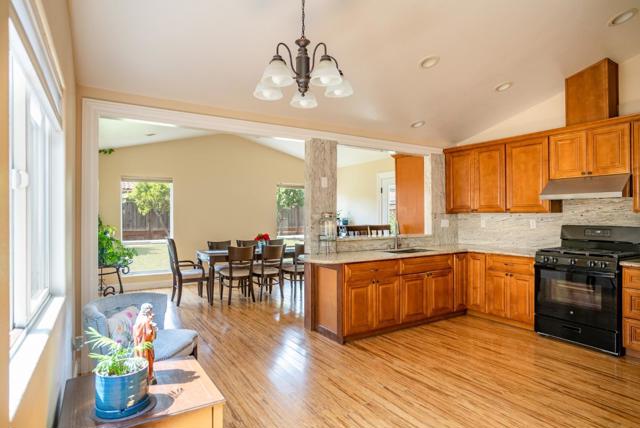 1221 Jacqueline Drive, Hollister CA: https://media.crmls.org/mediaz/21ec8850-e57a-460f-8265-4abf8c9f4b90.jpg