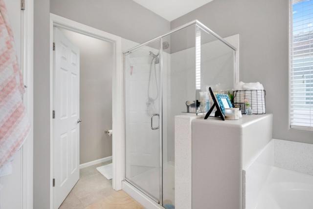 1028 Capri Way, Salinas CA: https://media.crmls.org/mediaz/21ee0250-6793-4ac6-9dce-54ede43965a4.jpg