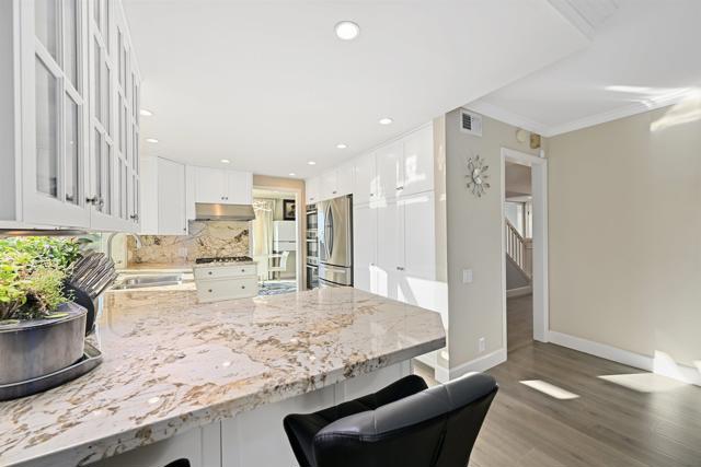 7953 Cinthia St, La Mesa CA: https://media.crmls.org/mediaz/21f054c7-bac6-4f49-a125-1aac3330718e.jpg