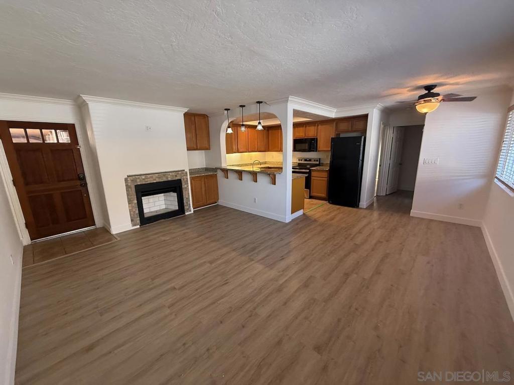 4230 48th - photo 2