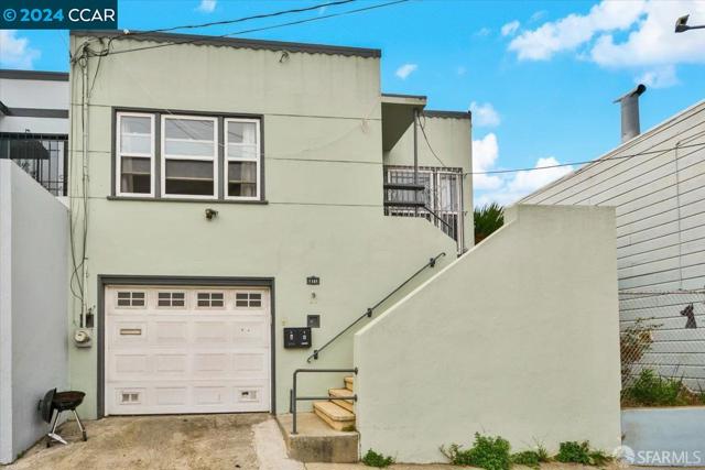 1151 Hollister Ave, San Francisco, California 94124, 4 Bedrooms Bedrooms, ,2 BathroomsBathrooms,Single Family Residence,For Sale,Hollister Ave,41055758