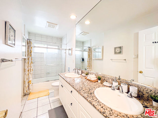 1173 Amherst Avenue, Los Angeles CA: https://media.crmls.org/mediaz/21f4c8d5-34ec-402c-bbbf-a87bcc547e6f.jpg