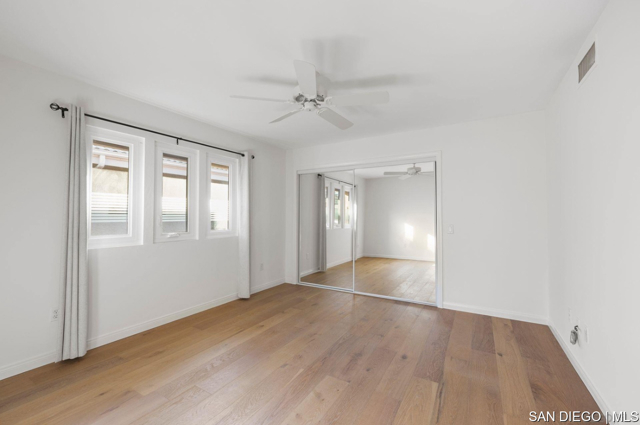 12 Buccaneer WAY, Coronado CA: https://media.crmls.org/mediaz/21f7e9dd-75bd-4ff6-b6e0-4ad570fbdec1.jpg