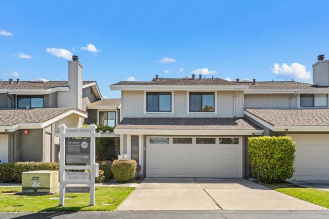 17 Spinnaker Place, Redwood City CA: https://media.crmls.org/mediaz/21f82893-1020-4632-b80b-e242eb509c79.jpg