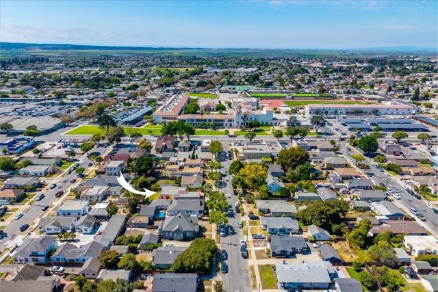 26 Willow Street, Salinas CA: https://media.crmls.org/mediaz/21f8e061-c086-4ea6-87e8-dfec25c16e68.jpg