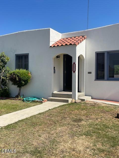 206 S Pacific Avenue, Ventura CA: https://media.crmls.org/mediaz/21fc6303-46d0-4ab0-92ff-4297cfc808fc.jpg