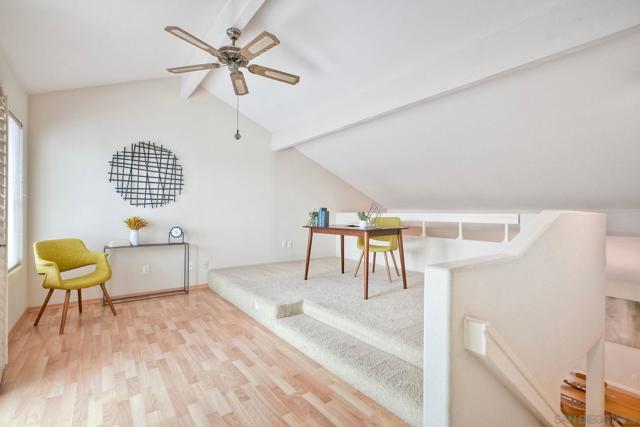 5002 Mycenae Way, Oceanside CA: https://media.crmls.org/mediaz/21fcfd7a-cd60-4e9e-a0c6-91bd00d58a52.jpg