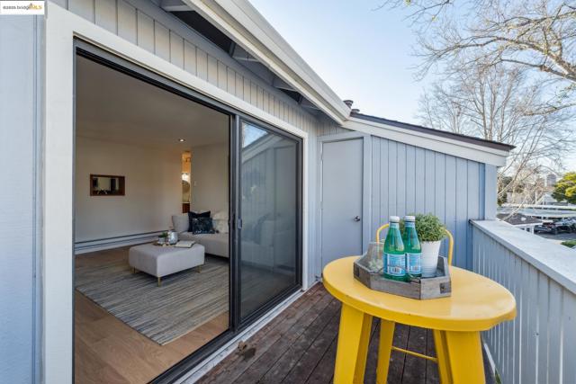 92 Schooner Ct, Richmond CA: https://media.crmls.org/mediaz/21fd0083-602f-452b-b355-d7bce2f4e300.jpg