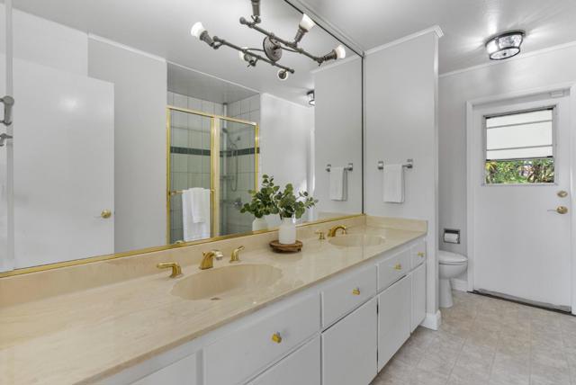 16795 Jackson Oaks Drive, Morgan Hill CA: https://media.crmls.org/mediaz/21fd4d2a-80ca-4b58-abb7-e00da30cd494.jpg