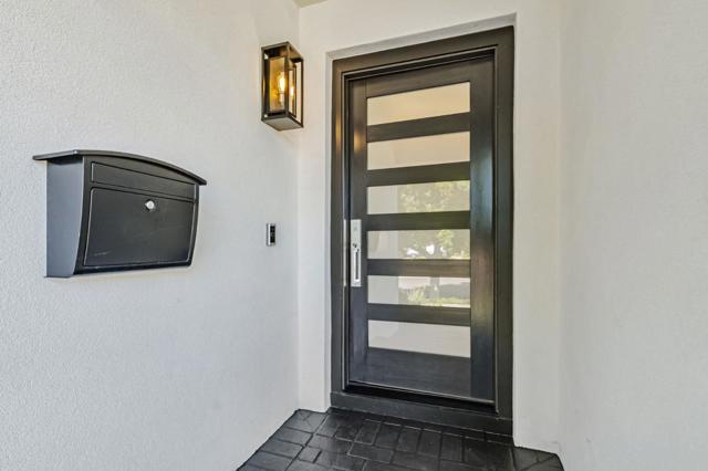 1588 Calle De Stuarda, San Jose CA: https://media.crmls.org/mediaz/21fe5846-b0de-4da5-ad8c-4c7bb407f54e.jpg