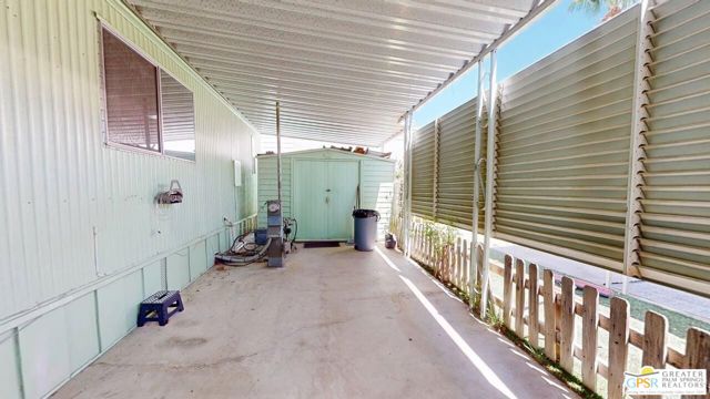 18555 Roberts Road, Desert Hot Springs CA: https://media.crmls.org/mediaz/21fe994c-56c1-49ac-bc00-748d88d1d5c8.jpg