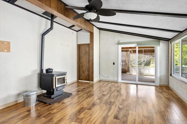 Detail Gallery Image 9 of 50 For 18218 Paradise Mountain Rd #81,  Valley Center,  CA 92082 - 2 Beds | 2 Baths