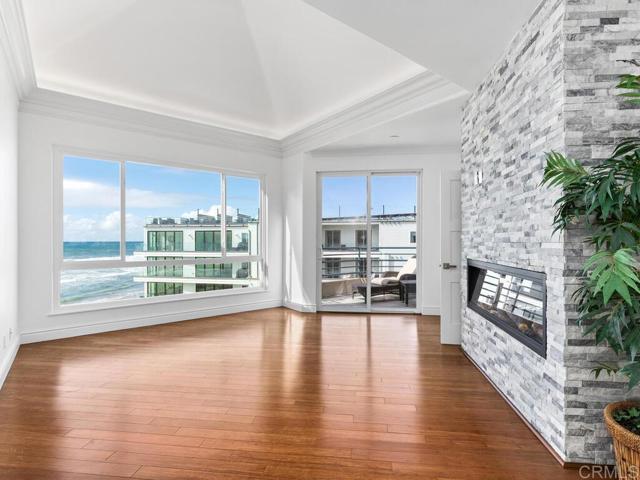 Detail Gallery Image 14 of 36 For 901 S Pacific St #302,  Oceanside,  CA 92054 - 3 Beds | 2/1 Baths