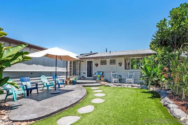 5327 Saxon St, San Diego CA: https://media.crmls.org/mediaz/22004b26-21a5-4fbe-8282-fc66f70e3e47.jpg