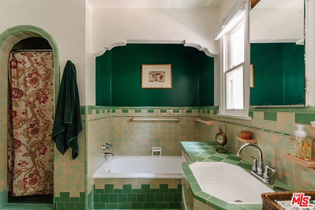 MLS #26836757 image #32