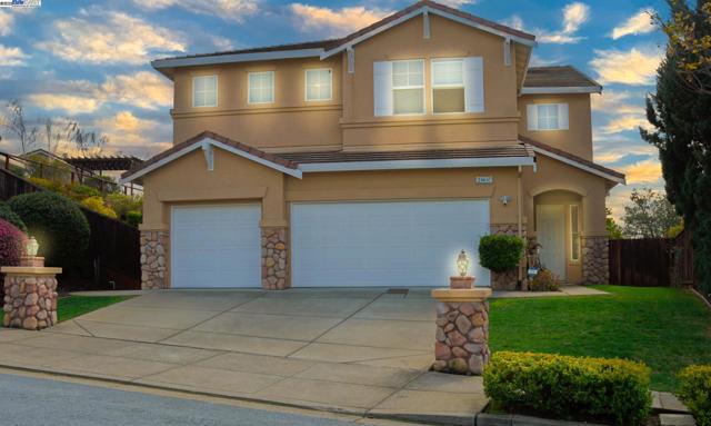 Image 1 of 38 For 25657 Crestfield Dr