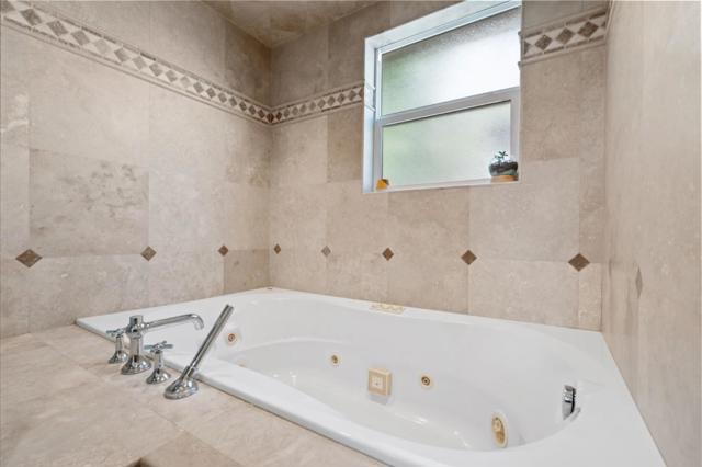 265 S Bayview Avenue, Sunnyvale CA: https://media.crmls.org/mediaz/2200fa07-2c6c-4043-be97-1bf2d64ced39.jpg