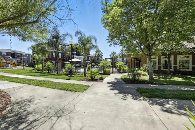 8434 Walerga Road, Antelope CA: https://media.crmls.org/mediaz/22018afc-de15-4b35-a7ad-2dbed0b35553.jpg