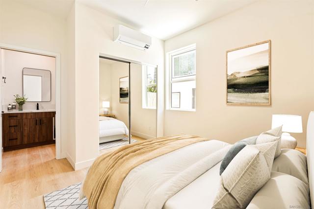 1160 Erica St, Escondido CA: https://media.crmls.org/mediaz/2203047d-f007-4df5-8632-c1fb582d4b45.jpg