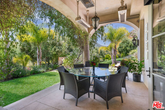 31823 Lobo Canyon Road, Agoura Hills CA: https://media.crmls.org/mediaz/22037627-eff0-4460-b570-3dc15ba7f293.jpg