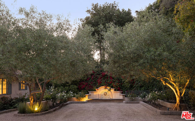 1029 Alston Road, Santa Barbara CA: https://media.crmls.org/mediaz/2203a9c6-584a-4087-810e-b85aa9de4aed.jpg