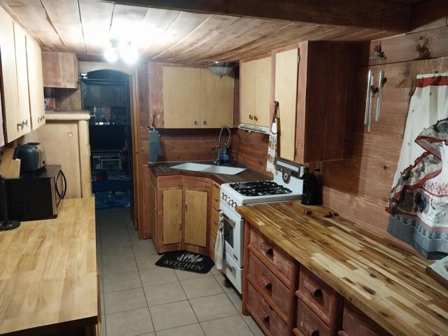 Image 28 of 34 For 129 Brawley Avenue