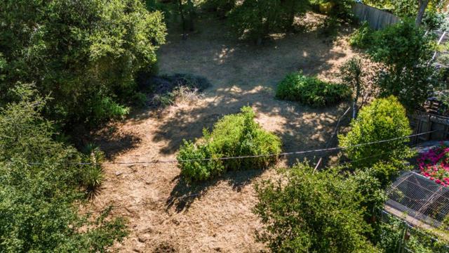 15971 Forest Hill Drive, Boulder Creek CA: https://media.crmls.org/mediaz/2206504d-0130-4af0-aef4-98a51fa273be.jpg
