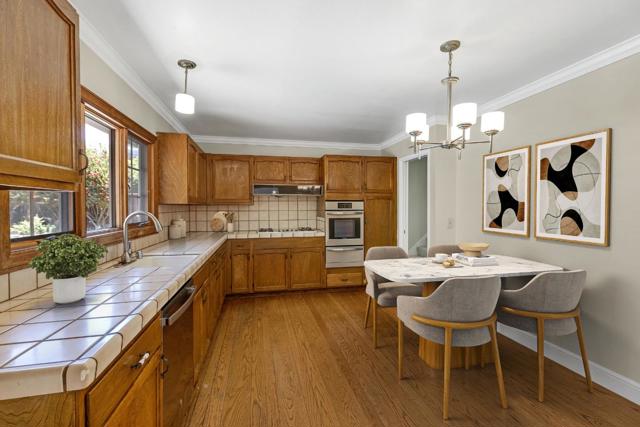 10 Banff Way, Pacifica CA: https://media.crmls.org/mediaz/2206aab4-203b-44ec-aafe-6794c2338336.jpg