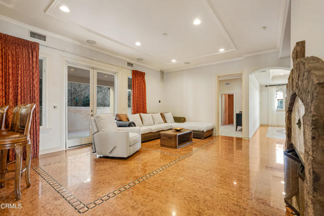 Detail Gallery Image 8 of 28 For 868 Braewood Ct, South Pasadena,  CA 91030 - 4 Beds | 5/1 Baths