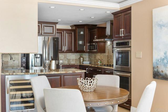 Detail Gallery Image 5 of 48 For 1200 Harbor 15b,  Oceanside,  CA 92054 - 2 Beds | 2 Baths